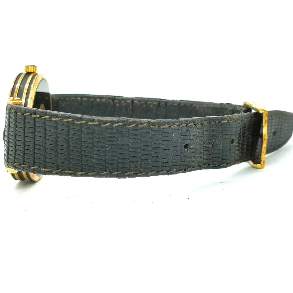 Gucci Watch Shelly line 30mm Unisex Black - Picture 3 of 9